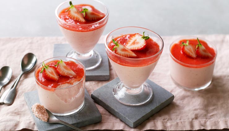 Holi 2020 : आपका दिल खुश करेगी 'स्ट्रॉबेरी मूस' #Recipe 