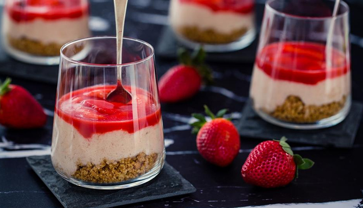 strawberry mousse,strawberry recipe,dessert recipe,summer recipe