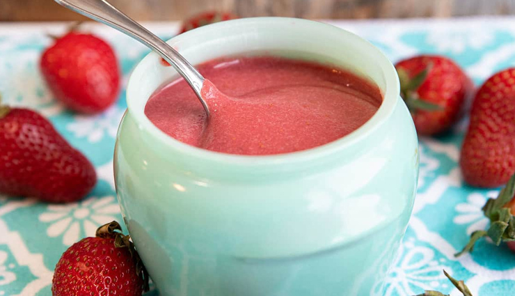 सिर्फ 15 मिनट में पाए बेदाग निखरी त्वचा, चेहरे पर लगाएं ये स्ट्रॉबेरी फेस पैक strawberry face pack for glowing skin,instant glow with strawberry face pack,diy strawberry face pack for skin glow,benefits of strawberry face pack for skin,strawberry face mask for instant glow,natural strawberry face pack for radiant skin,homemade strawberry face pack for glowing skin,achieve glowing skin with strawberry face pack,strawberry mask for instant skin radiance,strawberry face pack recipe for glowing skin