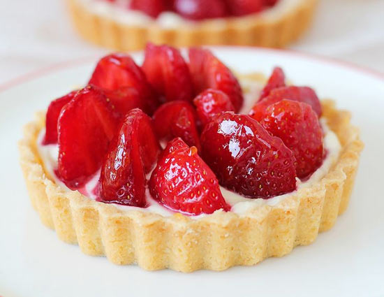 Recipe- Make Your Sunday Evenings Sweet With Strawberry Tart