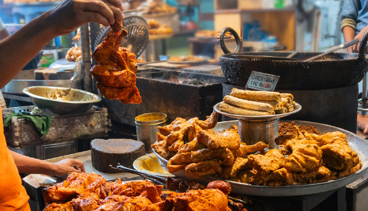 famous cities for street food,india cities famous for street foods,travel,holidays,travel guide,travel tips in hindi