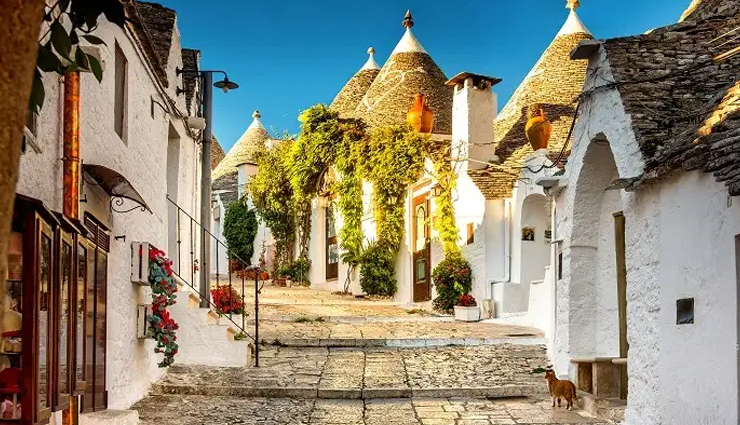5 Unusual and Interesting Streets To Visit in The World