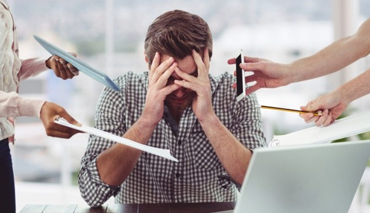 tulsi ki chai ke fayde,controls stress,common cold,tulsi ki chai kab pie,tulsi ki chai peene ke fayde,tulsi ki chai kaise banae,Health,tulsi benefits,health benefits