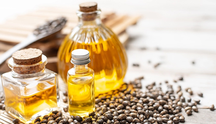 castor oil,vitamin e oi,vicks vaporub,cocoa butter,rosehip oil,almond oil,natural ways to get rid of your stretch marks,home remedies,skin care tips,beauty tips