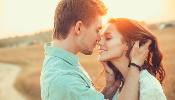 things that make your relationship strong,strong bond tips,bonding among couple tips,relationship tips,couple tips