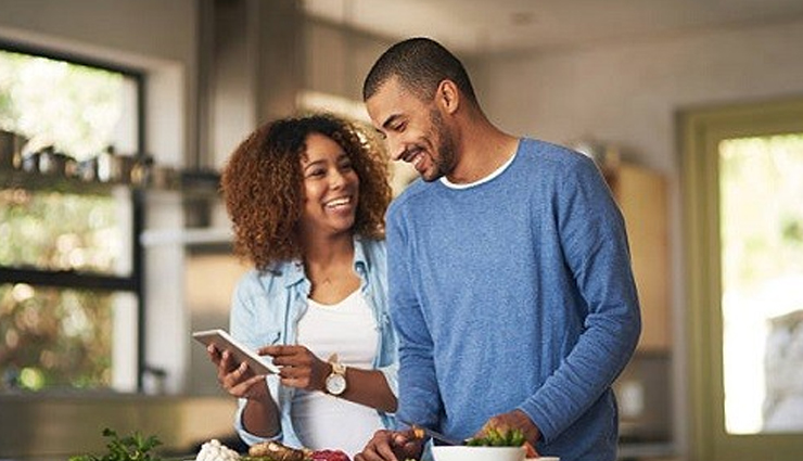 healthy relationship topics,conversation topics for couples,strong relationship communication,relationship bonding,relationship conversations,healthy discussions for couples