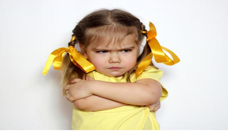 अगर आप भी है अपने बच्चों के जिद्दीपन से परेशान तो करें ये उपाय