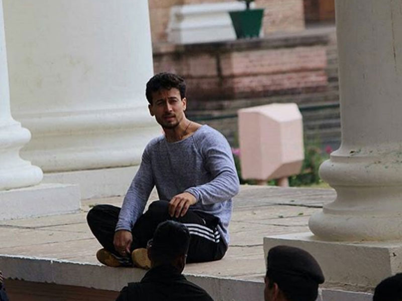 bollywood,karan johar,tiger shroff,student of the year 2,kuch kuch hota hai,student of the year 2 movie,download student of the year 2,soty 2