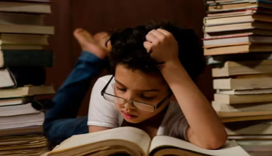 बच्चों की एकाग्रता कैसे बढ़े? यहां जानें Concentration पावर मजबूत करने के असरदार तरीके