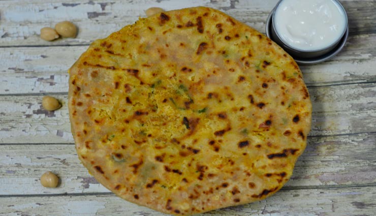 नाश्ते में बनाइये 'स्टफ्ड छोला पराठा', मिनटों में होंगे तैयार #Recipe नाश्ते में बनाइये 'स्टफ्ड छोला पराठा', मिनटों में होंगे तैयार #Recipe