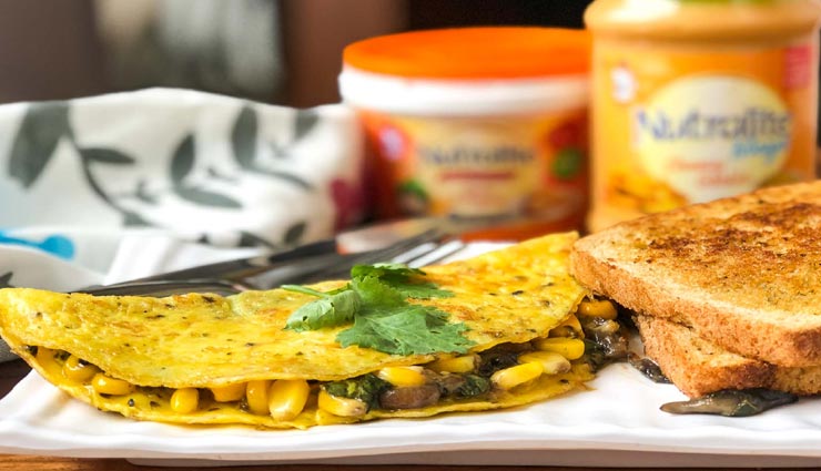 लॉकडाउन रेसिपी : स्टफ्ड ऑमलेट से तैयार करें हेल्दी ब्रेकफास्ट