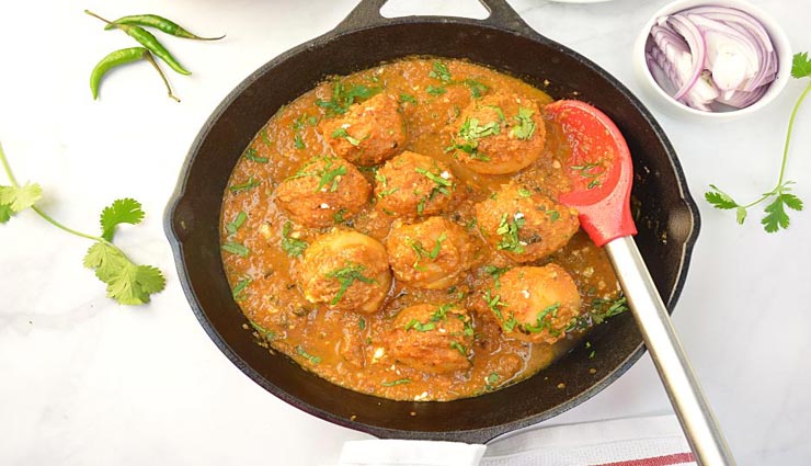 लॉकडाउन रेसिपी : इस बार ट्राई करें कुछ अलग, बनाए 'भरवां आलू'