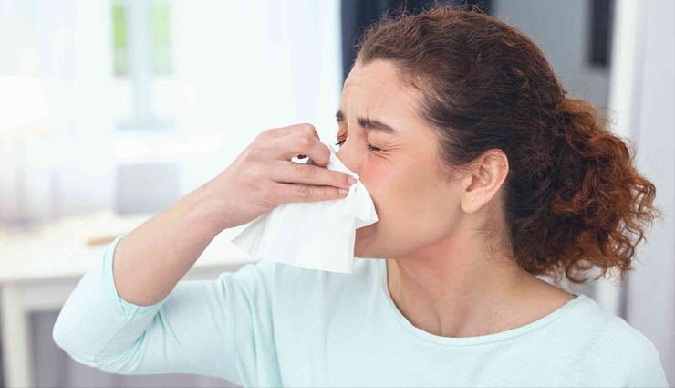 eucalyptus oil,eucalyptus oil health benefits,eucalyptus oil for good health,stuffy nose,clears respiratory complaints,eases sore muscle and joint pain,post-surgery pain reliever,promotes oral health,promotes scalp health and clear lice,boosts immunity,disinfects wounds and cuts,insects and rodents repellent,controls blood sugar,reduces stress,Health,Health tips