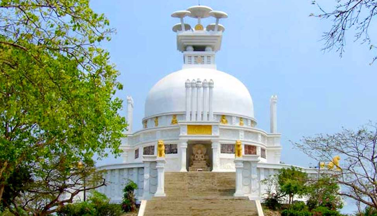 stupas in india,12 stupas in india,india,the great stupa,sanchi,madhya pradesh,dhamek stupa,sarnath,uttar pradesh,shanti stupa,leh,jammu,and kashmir,chaukhandi stupa,sarnath,uttar pradesh,ramabhar stupa,kushinagar uttar pradesh,animesh lochan stupa,bodhgaya,bihar,namgyalma stupa,dharamsala,himachal pradesh,anathapindika stupa,shravasti,angulimala stupa,shravasti,shanti stupa,dhauli giri,odisha,amaravati stupa,andhra pradesh,clement town stupa,dehradun,uttarakhand