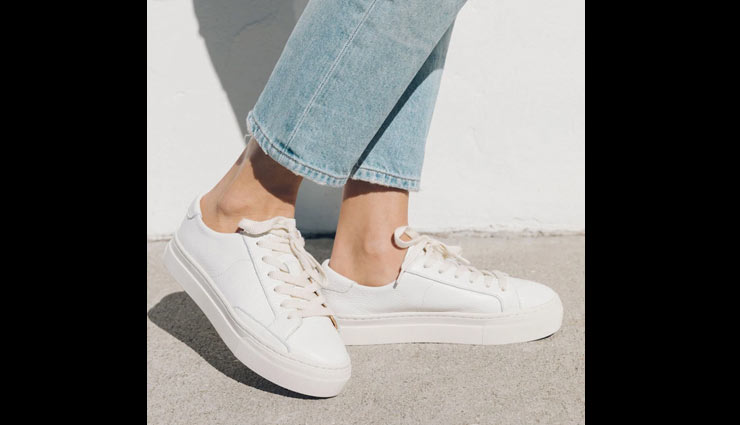 different sneakers,styling sneakers,fashion tips,latest fashion trends,footwear trend