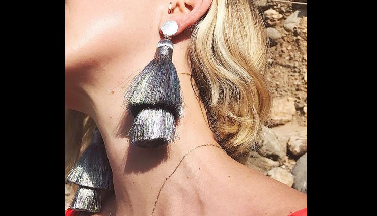 tassel earrings,styling tassel earrings,fashion tips,styling tips,latest fashion trends
