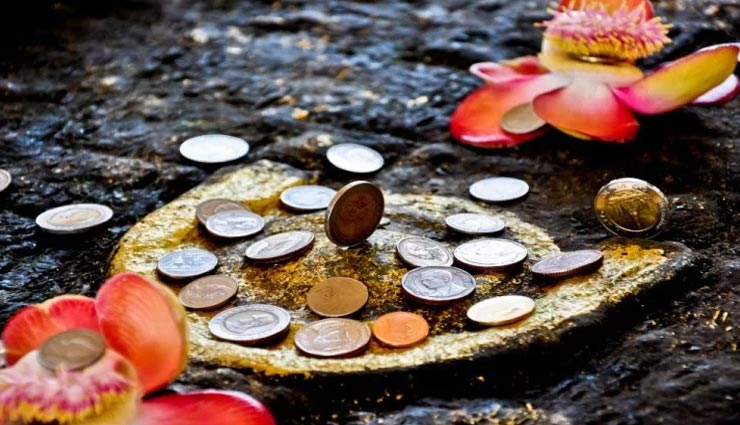 वास्तु के इन उपायों से मिलेगी जीवन में तरक्की