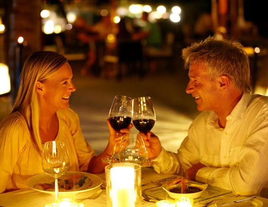 5 Minute Beauty Hacks For Sudden Date Plans