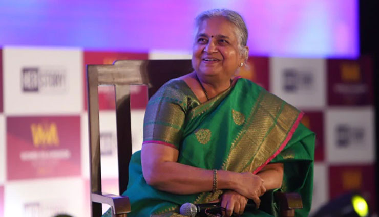 kbc 11,sudha murty,sudha murty gifts amitabh bachchan,chadar stitched by devadasis,amitabh bachchan,entertainment news