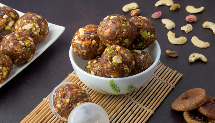 Diwali 2022 : मीठे से परहेज करने वाले भी खा सकते हैं ये स्वादिष्ट शुगर फ्री लड्डू #Recipe 