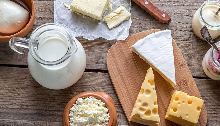 diabetes management,blood sugar control,food choices and diabetes,snacking habits and diabetes,meal decisions impact glucose,foods that lower blood sugar,foods that cause spikes,managing diabetes through diet,diabetes-friendly eating habits,balanced meals for diabetes