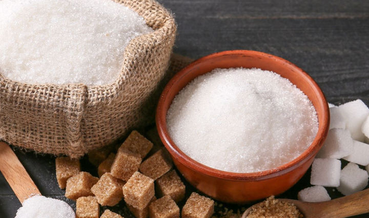 चीनी की जगह आजमा सकते हैं ये 8 बेहतर विकल्प, स्वाद और हेल्थ दोनों होंगे बेहतर
