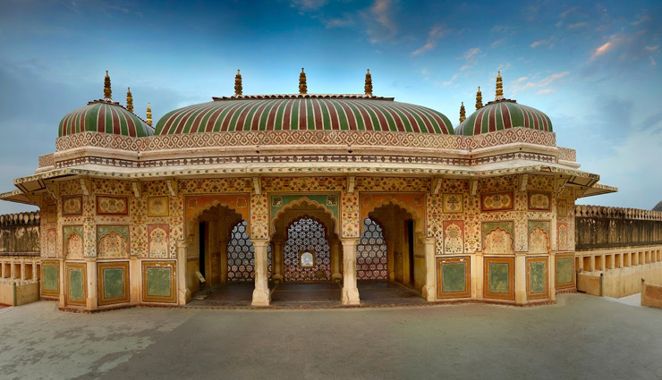 amer fort,tourist destination amer fort,rajasthan tourist destination
