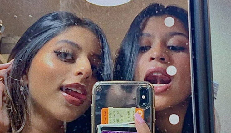 सुहाना खान की मिरर सेल्फी इंटरनेट पर वायरल