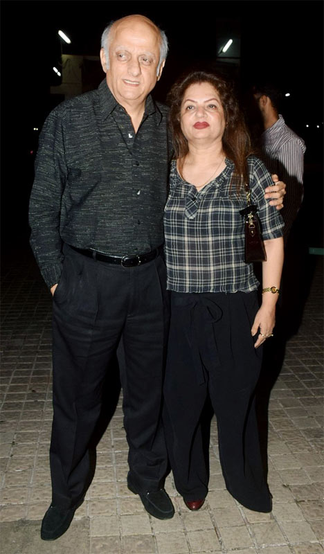 सुई धागा Screening: वरुण-अनुष्का के साथ-साथ ये बॉलीवुड सितारे पहुंचे फिल्म देखने, तस्वीरे bollywood,varun dhawan,anushka sharma,sui dhaaga,sui dhaaga special screening