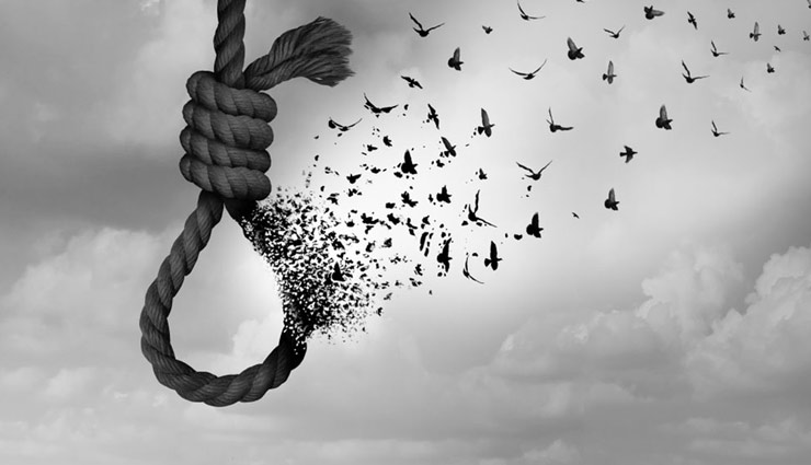 aspiring actress commits suicide,oshiwara,mumbai