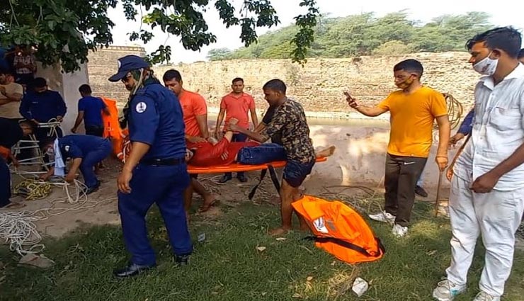 भरतपुर : 22 साल की लड़की ने सुजान गंगा नहर में छलांग लगा की आत्महत्या, एक घंटे बाद मिली लाश