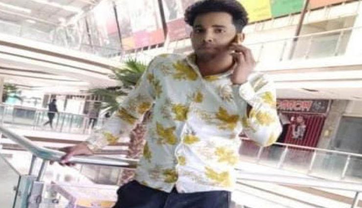 उत्तरप्रदेश : नाबालिग प्रेमिका के घर पहुंच मारी गोली फिर खुद की आत्महत्या, युवती की हालत गंभीर