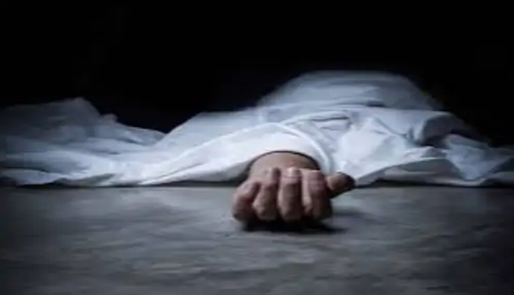 रेप केस में फंसाने की धमकी देकर लाखों ठगे, पीड़ित ने दी जान