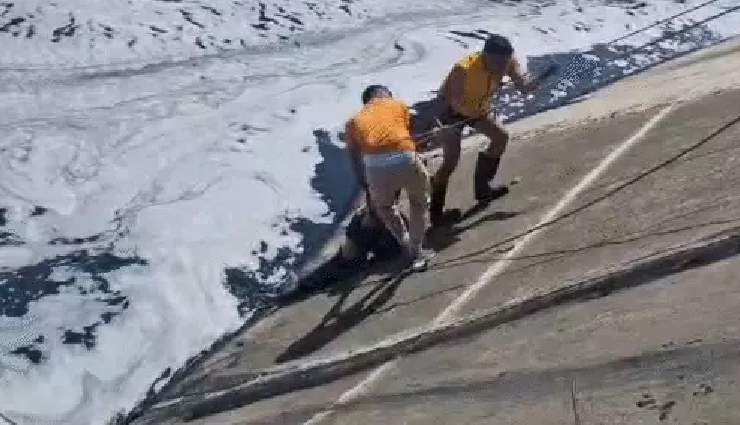 जयपुर: 14 साल की नाबालिग ने द्रव्यवती नदी में कूदकर की आत्महत्या, मोबाइल को लेकर हुआ था परिवार से झगड़ा