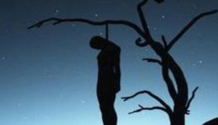 आगरा: फंदे पर एक साथ लटका दम्पति, अधिक वजन होने से टूट गई पत्नी की रस्सी, बच गई जान, पति की मौत