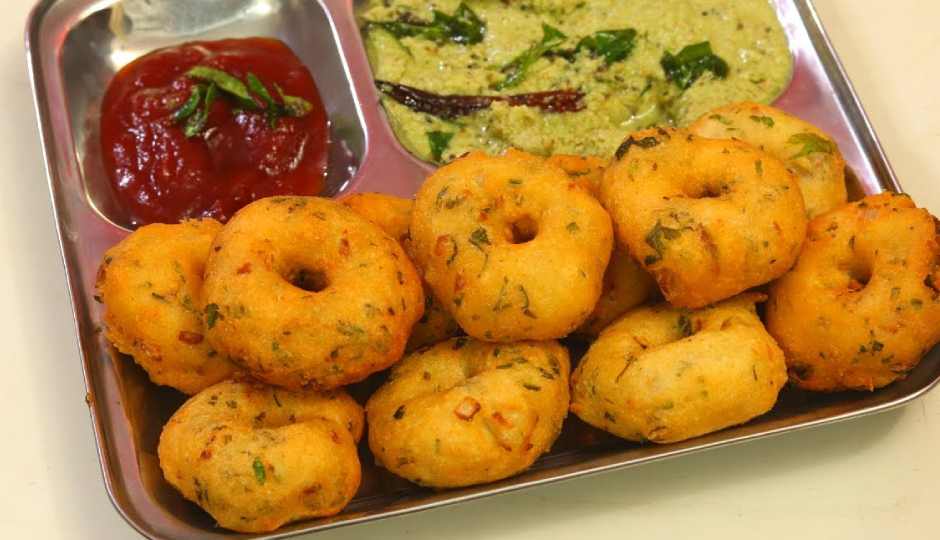 सूजी मेदू वड़ा : इस साउथ इंडियन डिश का स्वाद होता है लाजवाब, पाचन के लिहाज से भी है बढ़िया #Recipe