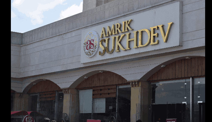 5 must try dhabas in india,indian national highways dhabas,famous dhabas of india,travel diaries