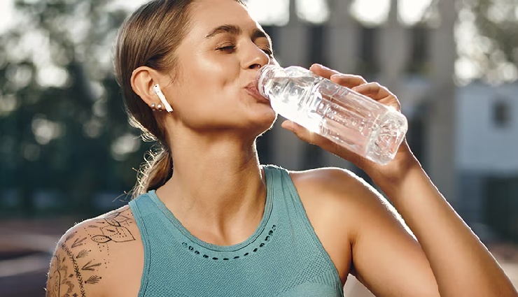 8 Tips To Help You Stay Hydrated in Summers