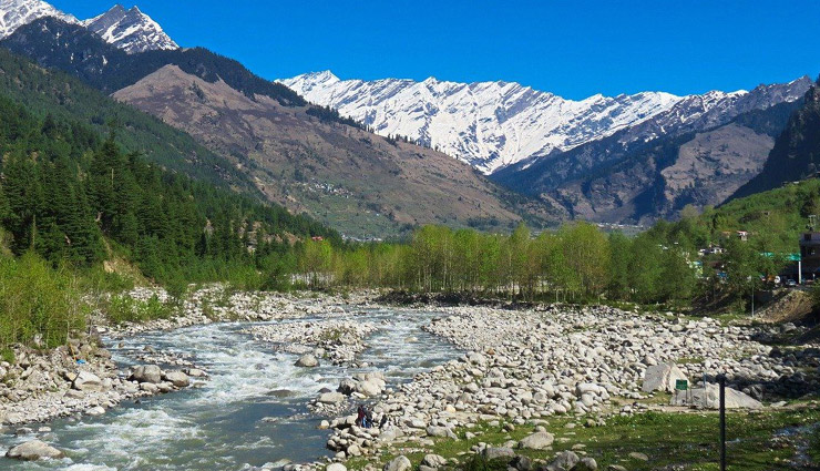 भारत की ये 9 जगहें जून की भयंकर गर्मी में भी रहते है ठंडे, तुरंत बना ले घूमने का प्रोग्राम 