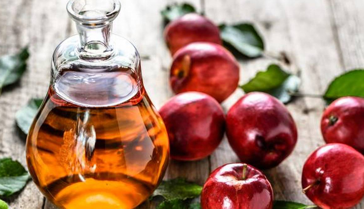 natural vinegar,tomato juice,herbal tea,potato,witch hazel,home remedies,home remedies for excess sweating,sweating remedies,Health tips,fitness tips