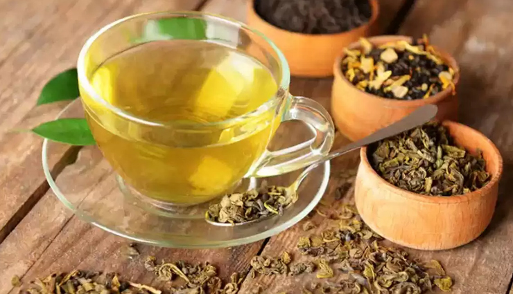 natural vinegar,tomato juice,herbal tea,potato,witch hazel,home remedies,home remedies for excess sweating,sweating remedies,Health tips,fitness tips