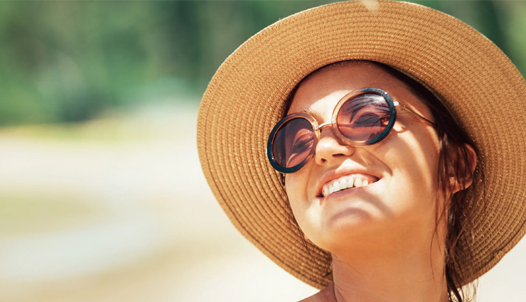 dark spots,pigmentation,ageing skin,hyperpigmentation,melasma,sun damage,uneven skin tone,discoloration,skin blemishes,age spots,freckles,skin darkening,skin lightening,skin rejuvenation,topical treatments for pigmentation