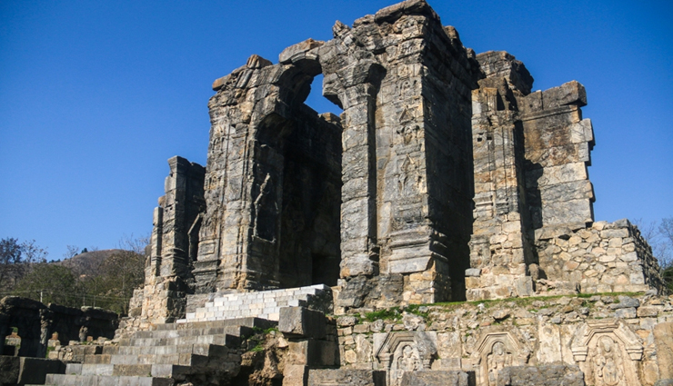 ancient sun temples in india,sun temples of india,famous sun temples of india,konark sun temple in odisha,modhera sun temple in gujarat,martand sun temple in jammu kashmir,katarmal sun temple in uttarakhand,ranakpur sun temple in rajasthan,surya pahar temple in assam,suryanar kovil in tamil nadu,balaji sun temple in madhya pradesh,gwalior sun temple in madhya pradesh,historical sun temples in india,architectural marvels sun temples in india,religious significance of sun temples in india