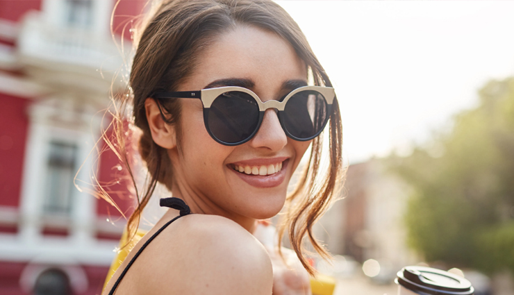 home remedies for eye redness,treat eye redness in summer,eye redness relief,natural remedies for eye irritation,summer eye care tips,soothing eye redness,conjunctival injection treatment,aloe vera for eye irritation,cold compress for red eyes,cucumber slices for eye relief,artificial tears for dry eyes,rose water for eye care,tea bags for inflamed eyes,hydration for eye health,uv protection for eyes,avoiding eye irritants,humidifier for dry eyes,blinking exercises for eye moisture