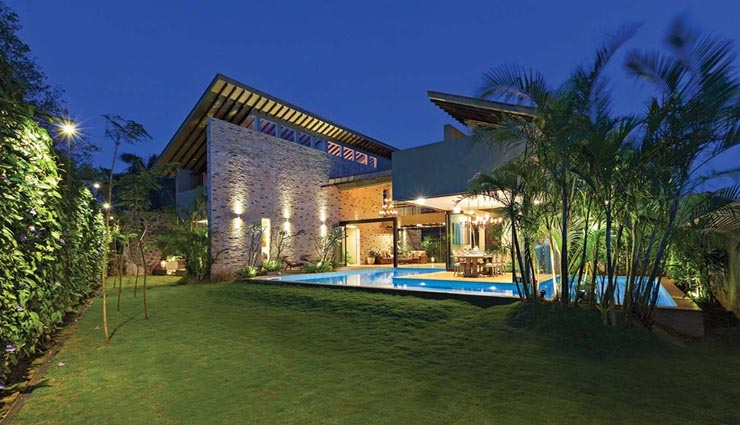 the inside pics of this superstar house,sunil shetty,mannat,antilla,inside pics of sunil shetty house,amazing house of sunil shetty,bollywood celebs house