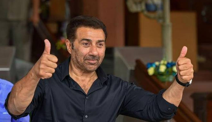 राजनीति में आते ही फिल्म से दूर हुए सन्नी देओल, बेटे की फिल्म पर पड़ा असर