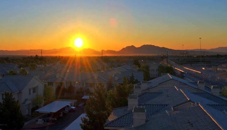 vastu tips,vastu tips in hindi,living room vastu tips,positivity in life