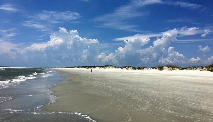 best sandy beaches in north carolina,exploring sandy shores in nc,north carolina beautiful sandy beaches,coastal getaways: sandy beaches in nc,relaxing on north carolina sandy shores,top beach destinations in north carolina,sandy beach escapades in nc,north carolina beach vacations on sandy coasts,discovering the sandy beaches of north carolina,coastal adventures: sandy beaches to explore in nc