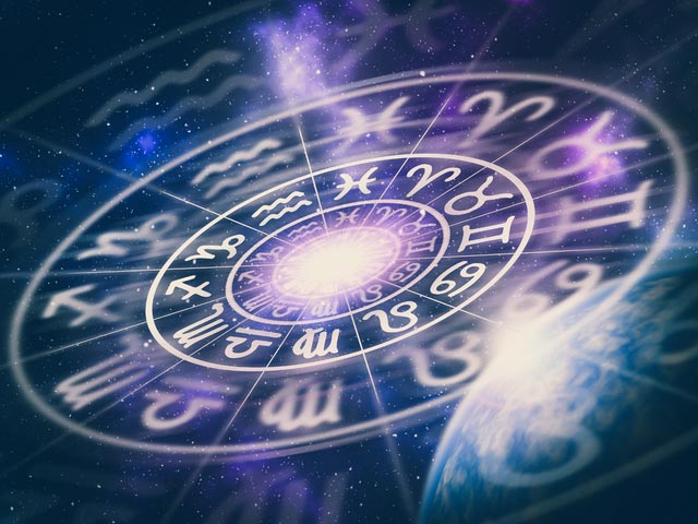 holi,astrology tips,effect on sunsign