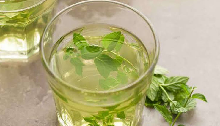 unwanted hair,get rid of unwanted hair,simple to get rid fo unwanted hair,sugar and honey,sugaring,egg whites,raw papaya,spearmint tea,beauty,beauty tips